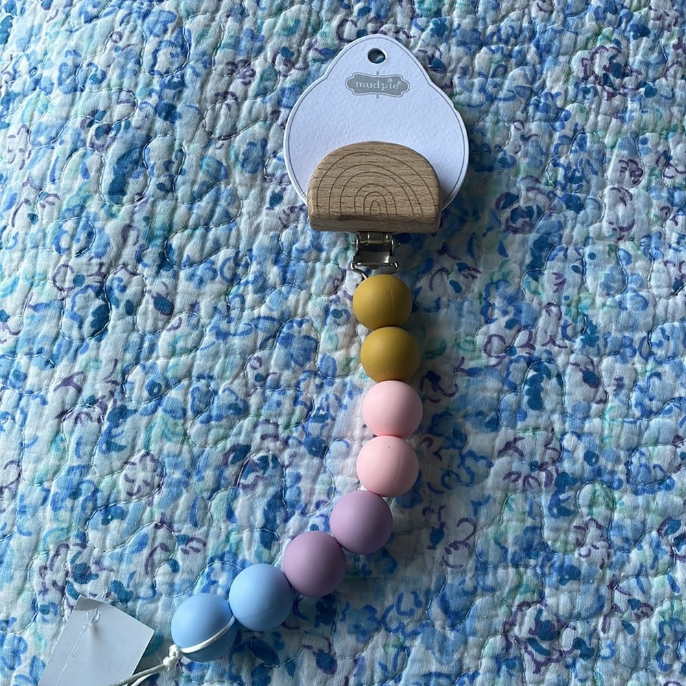 Mud pie Girls Rainbow Silicone Pacifier Clip -NWT
